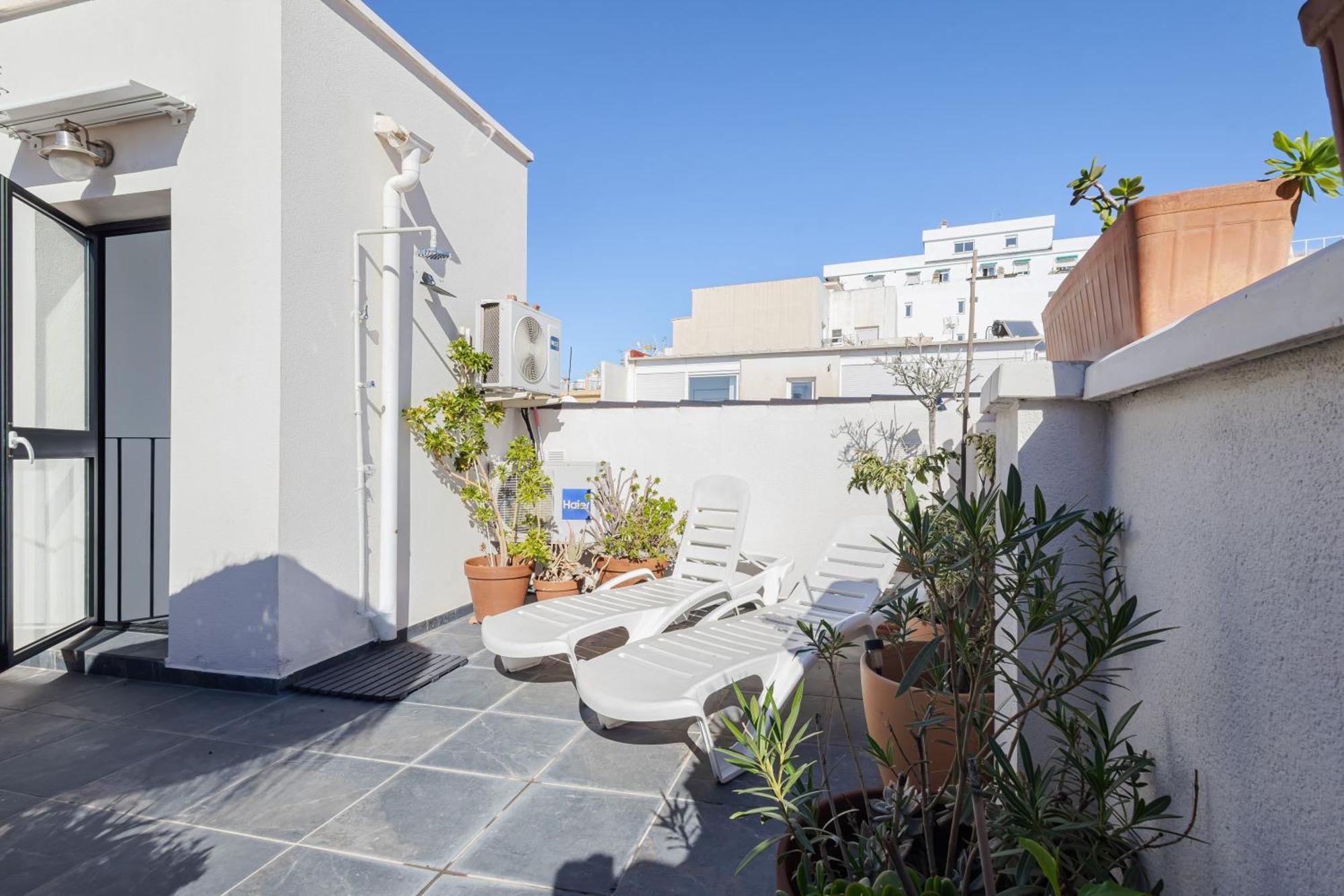 Historic Centre + Rooftop + Parking Malaga Bagian luar foto