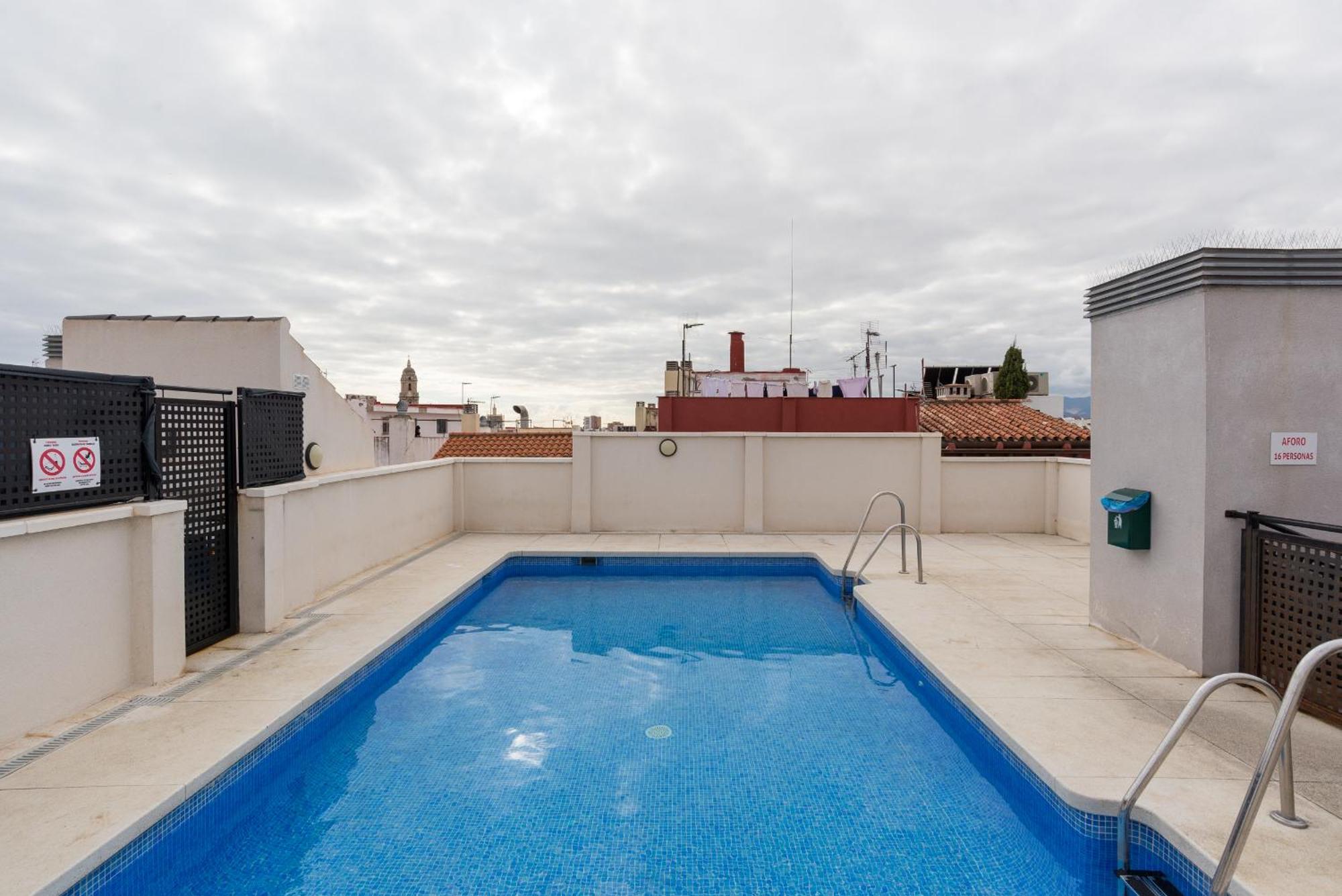 Historic Centre + Rooftop + Parking Malaga Bagian luar foto
